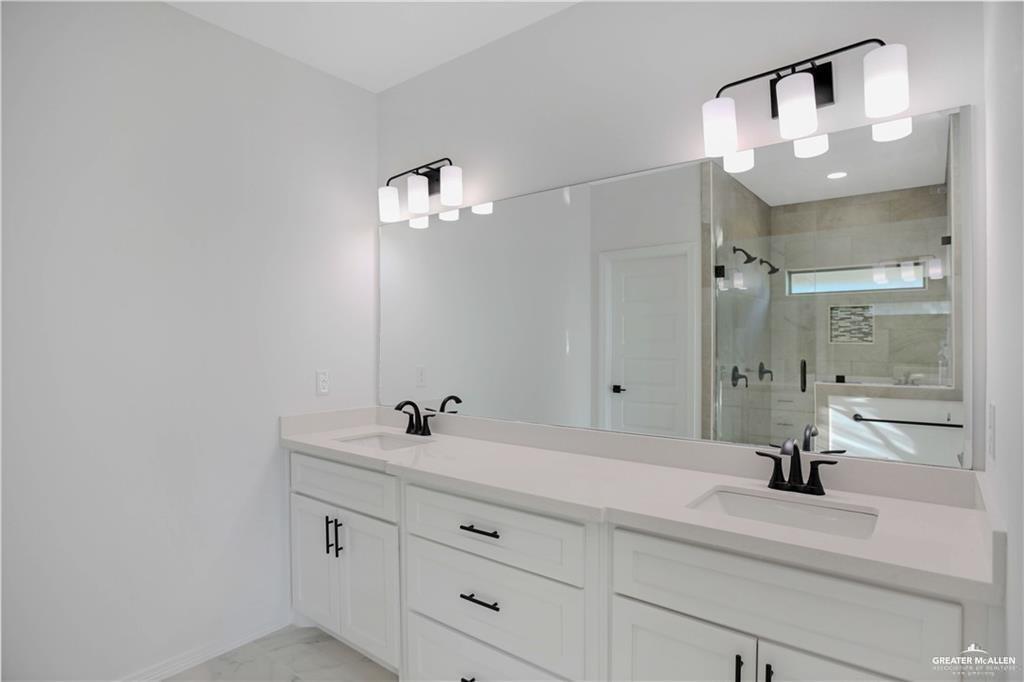 Photo 9 of 3025 Adler Avenue