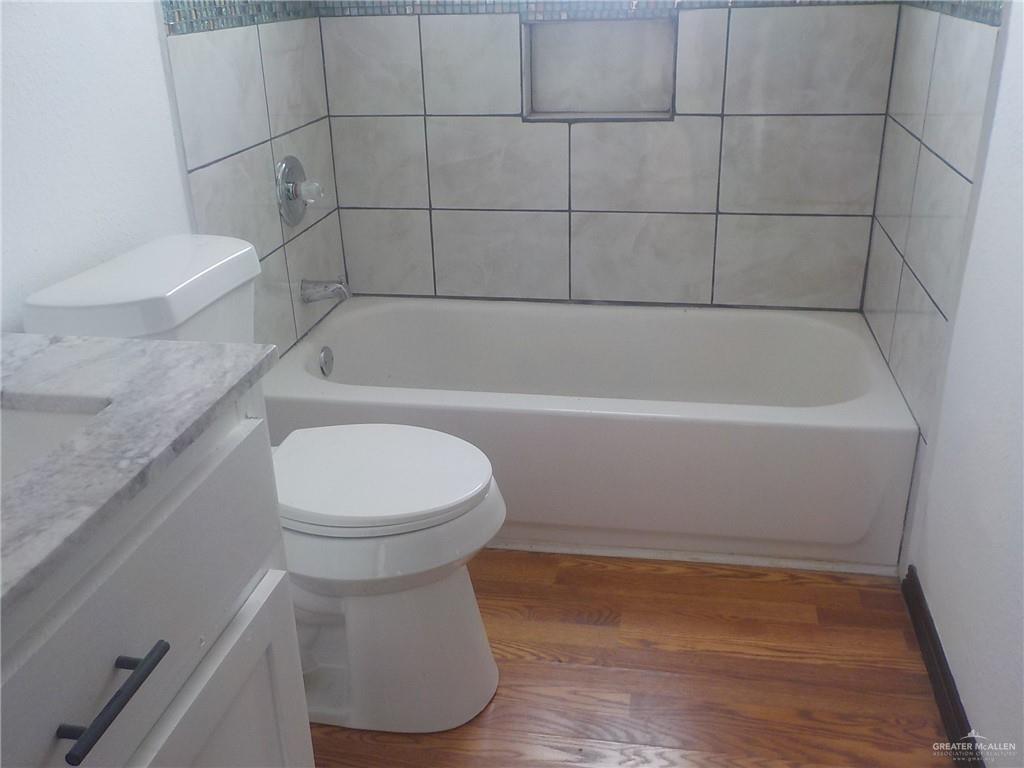 Photo 4 of 801 Mavi Drive