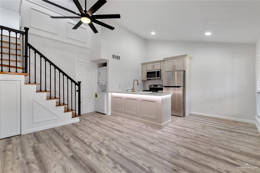 Photo 4 of 1415A Palo Blanco Drive #3-v