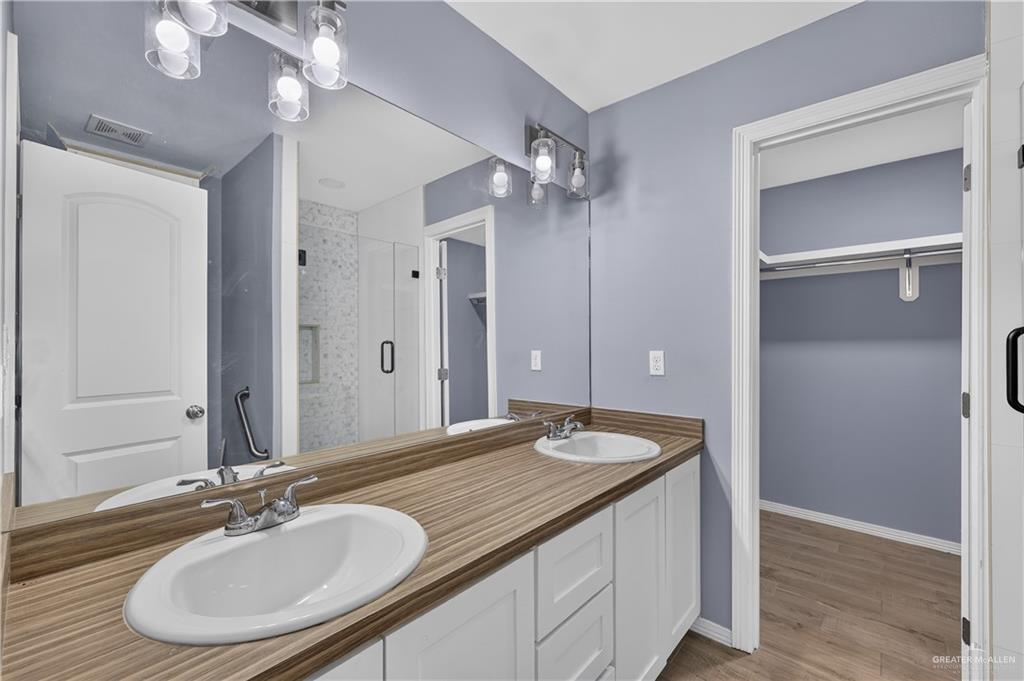 Photo 7 of 212 Alex Avenue #5