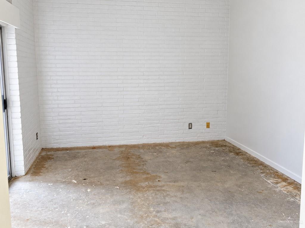 Photo 11 of 600 Wichita Avenue #307