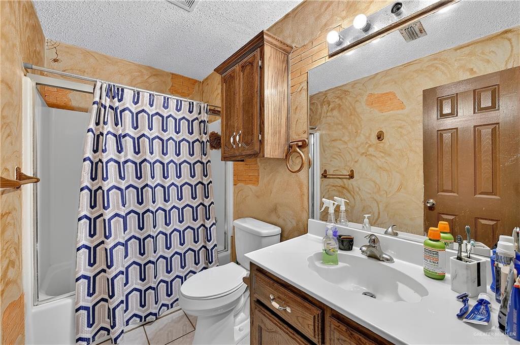 Photo 9 of 8005 Estrella Street