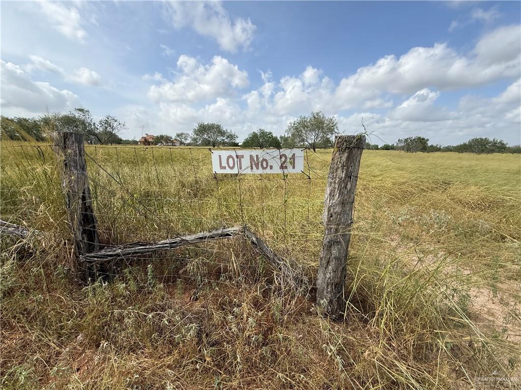 Photo 2 of 24307 Rio Colorado Road