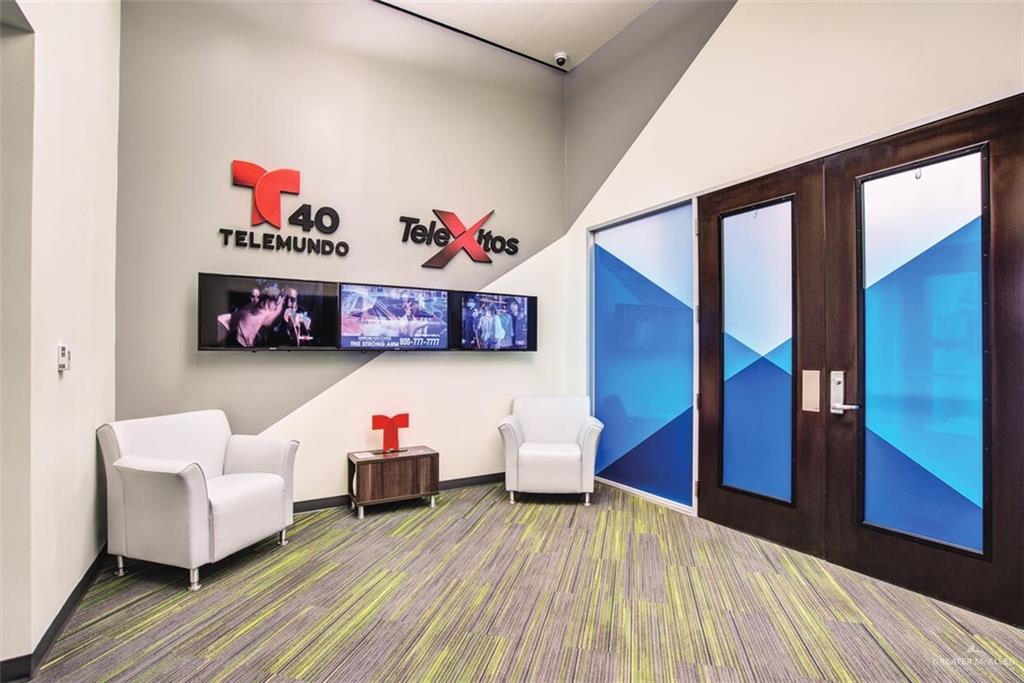 Photo 7 of 200 10th Street #1401