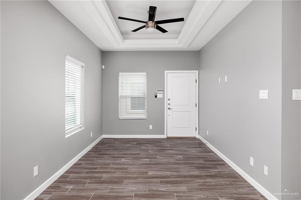 Photo 18 of 305 Lauryn Drive