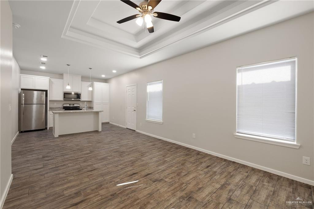 Photo 4 of 5805 Sandpiper Avenue #4