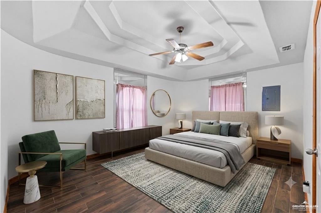 Photo 13 of 315 Los Cerritos Circle