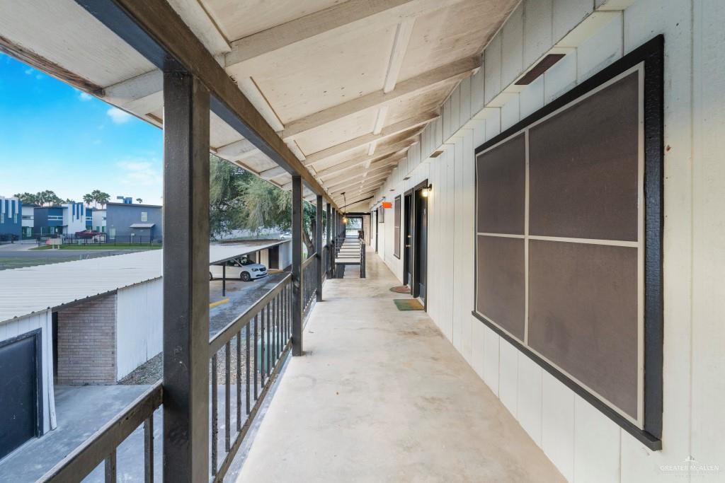 Photo 3 of 1600 Bridge Avenue #206