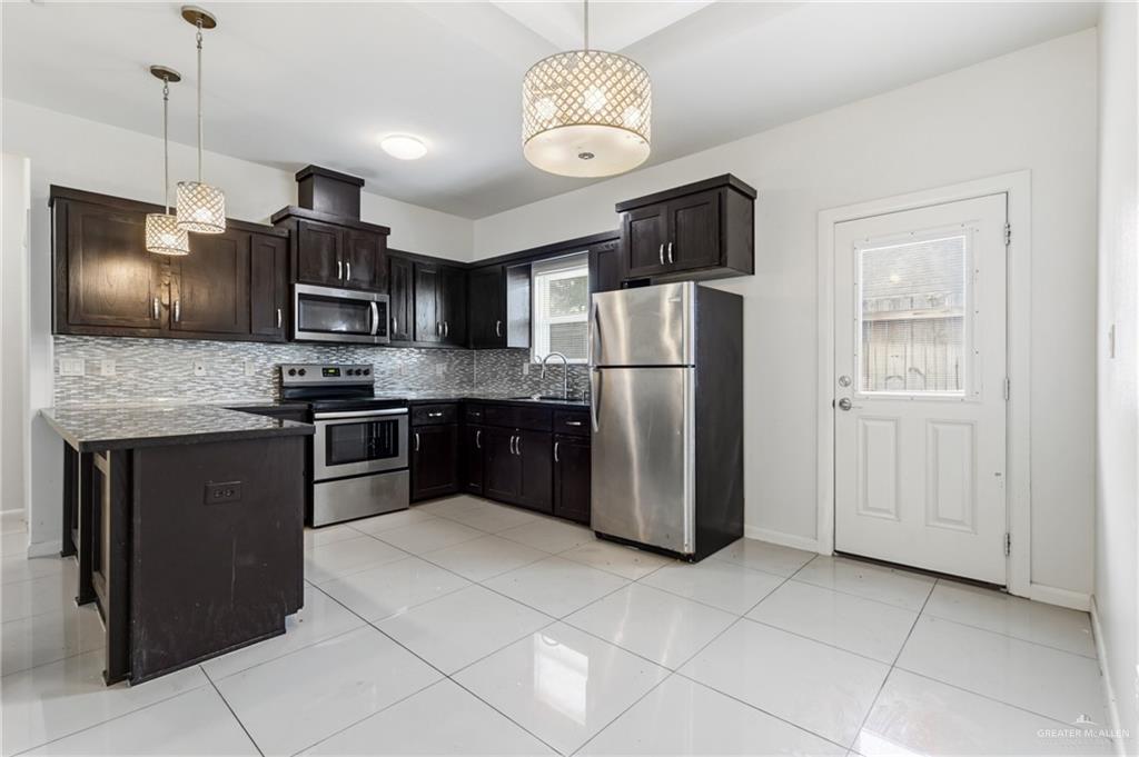 Photo 17 of 905 Myrtle Beach Avenue