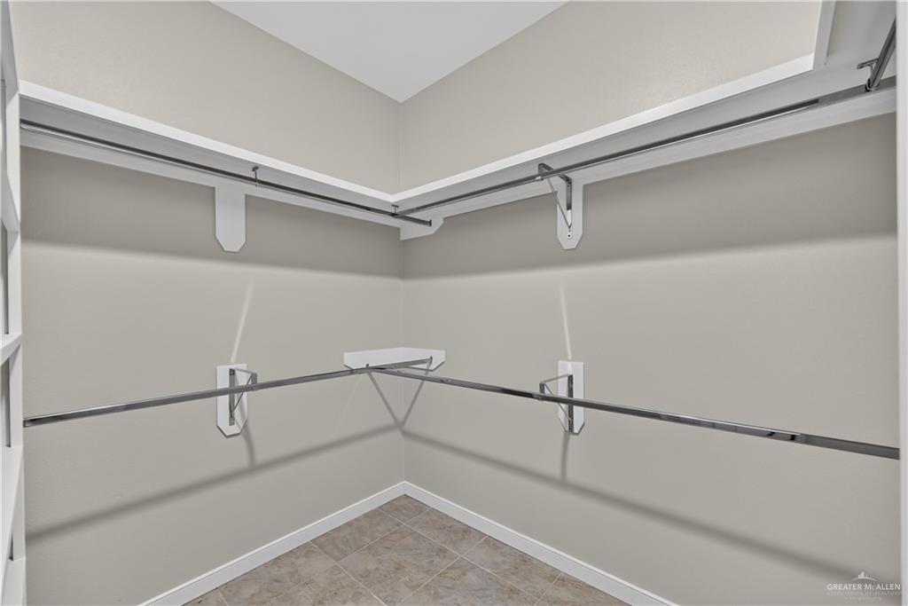 Photo 11 of 1308 Rhett Drive