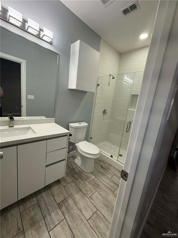 Photo 8 of 1316 Xanthia Street