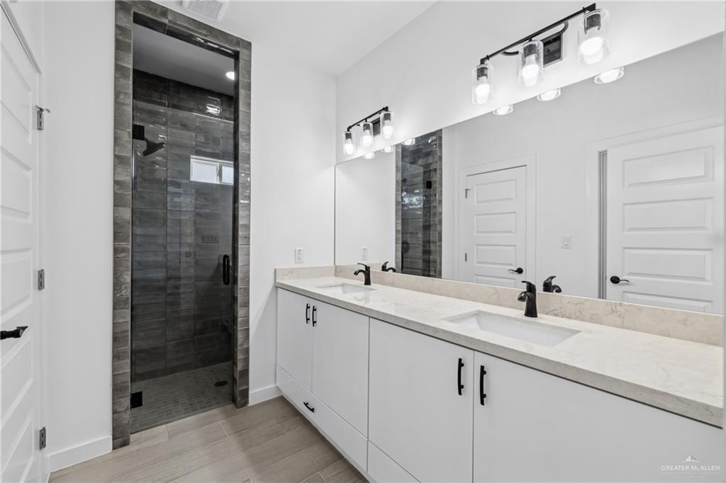 Photo 10 of 6321 Lancelot Drive