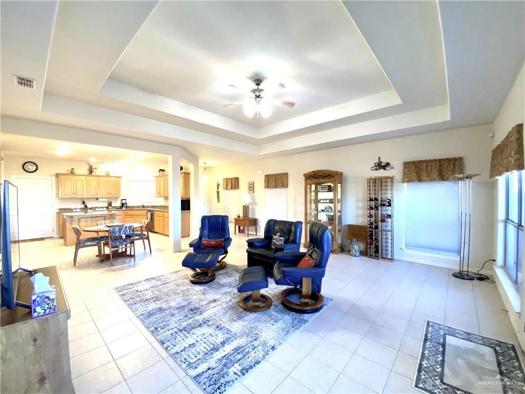 Photo 5 of 3904 Pelican Way