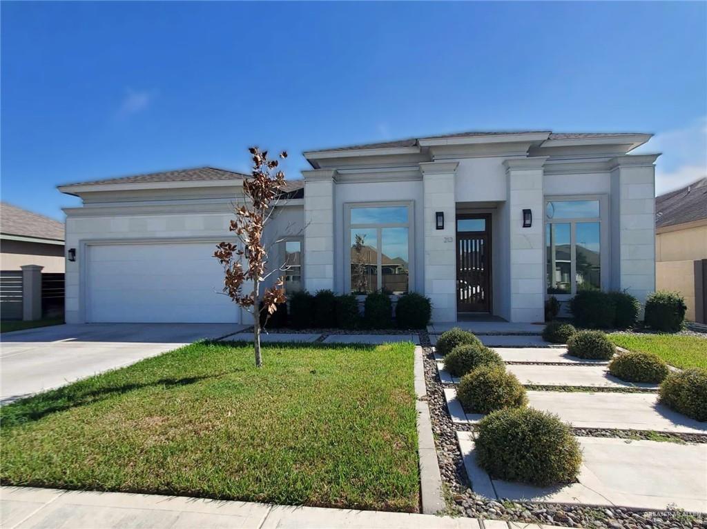 Photo 1 of 213 16th Street, Hidalgo