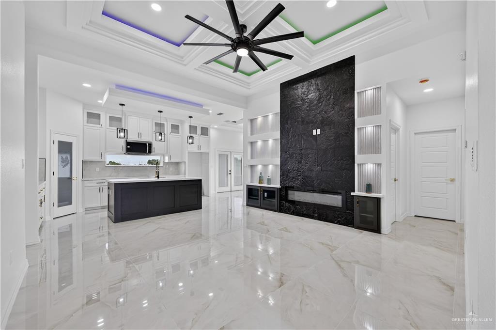 Photo 3 of 1725 Yaretzi Street