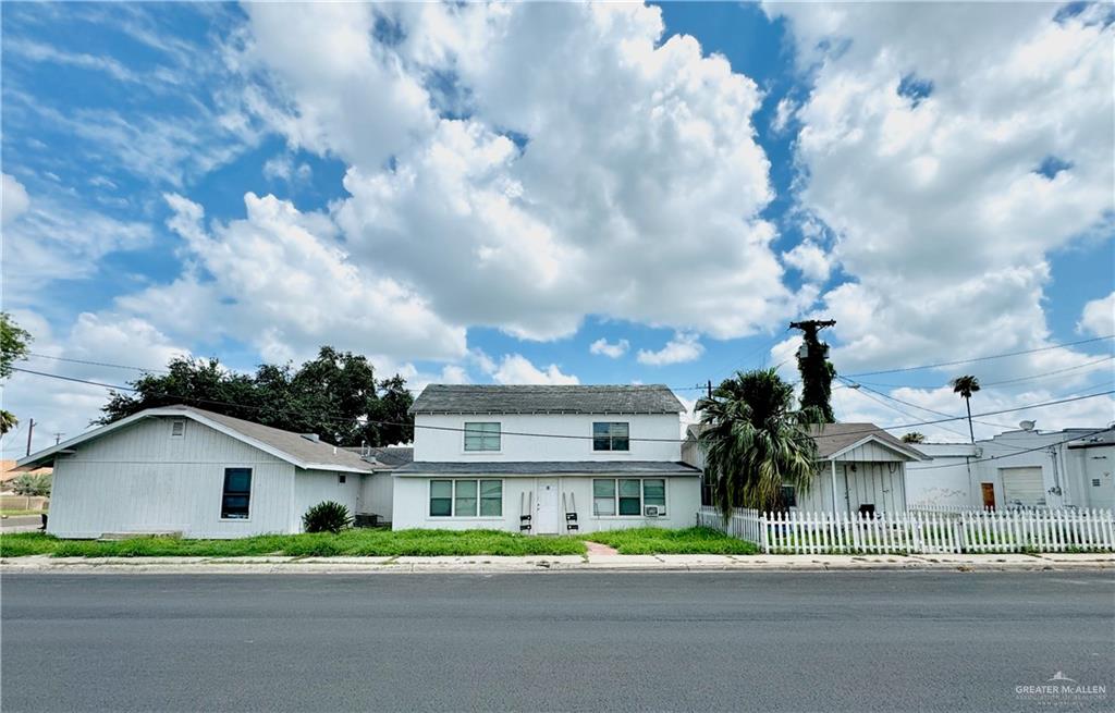 Photo 2 of 220 5th Street