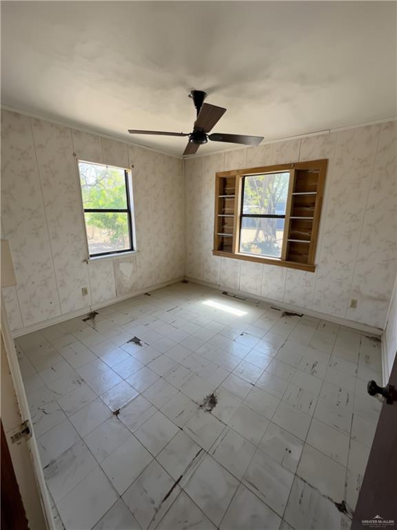 Photo 13 of 608 Hackberry Avenue