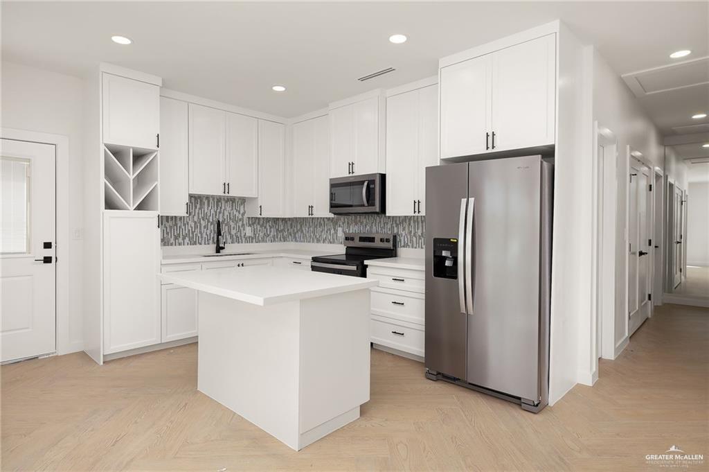 Photo 9 of 2901 Estevan Street #4