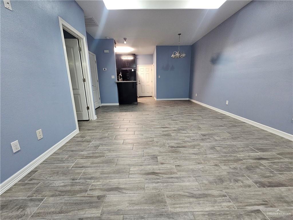 Photo 2 of 4012 Hawthorne Avenue #3