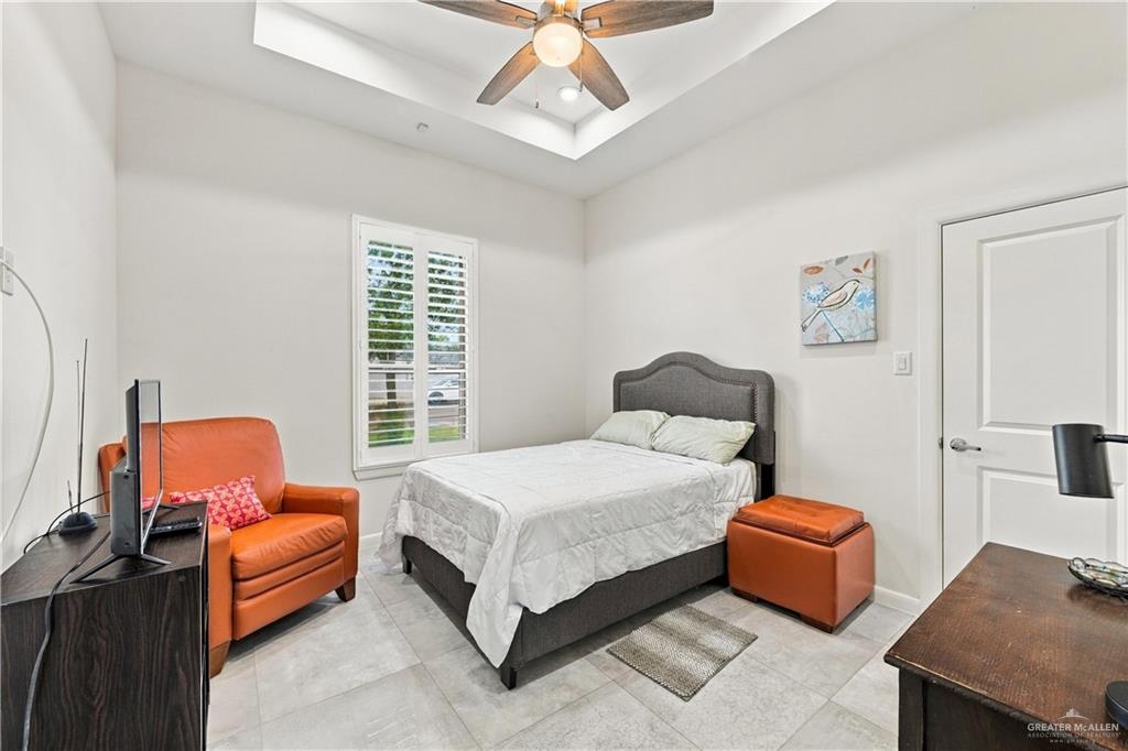 Photo 16 of 2108 35th Street