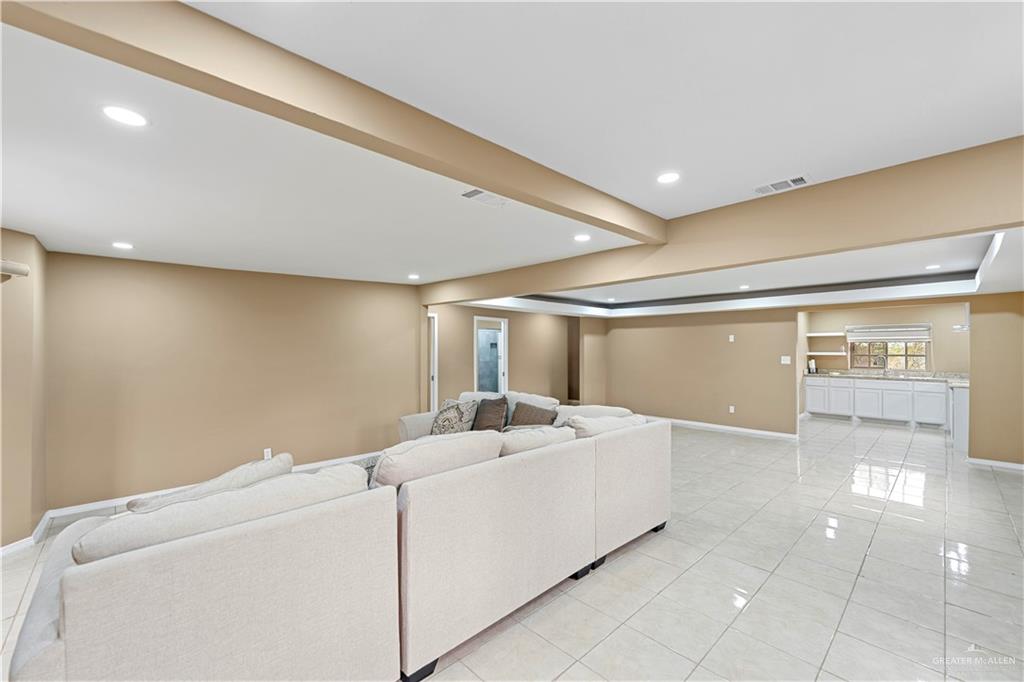 Photo 10 of 1020 Tamaulipas Street