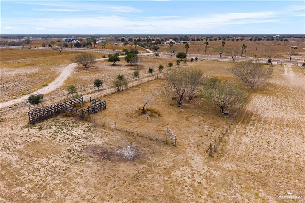 Photo 4 of 19304 Fallow Lane