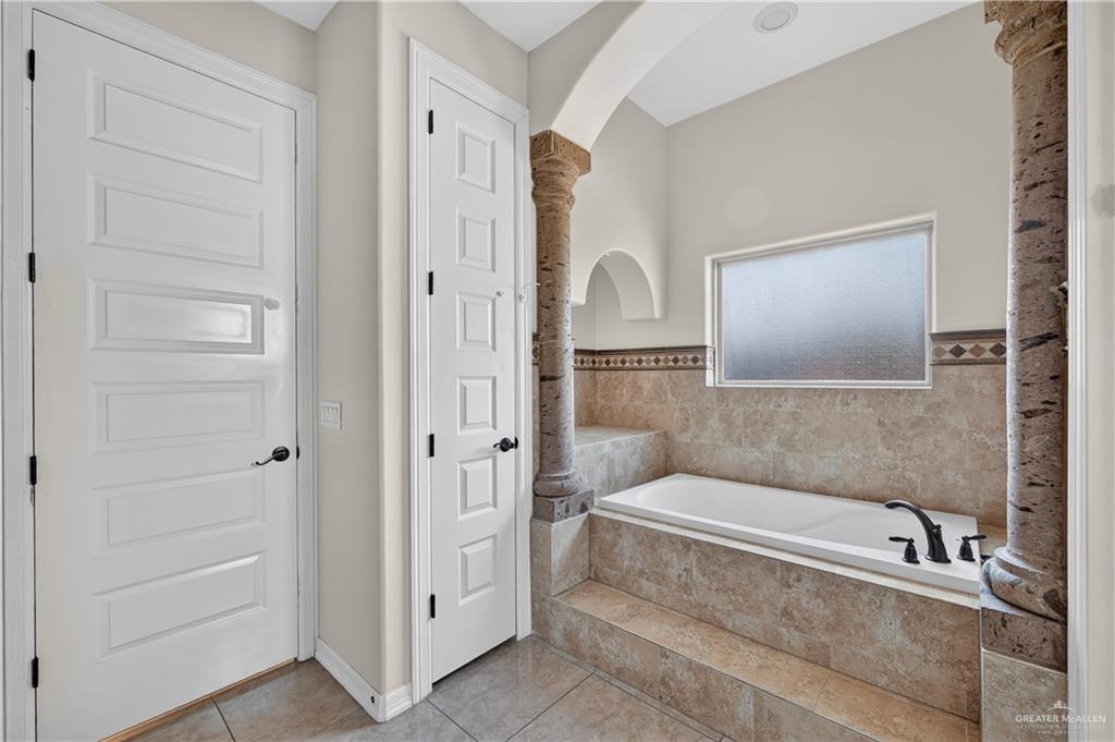 Photo 15 of 315 17th Street