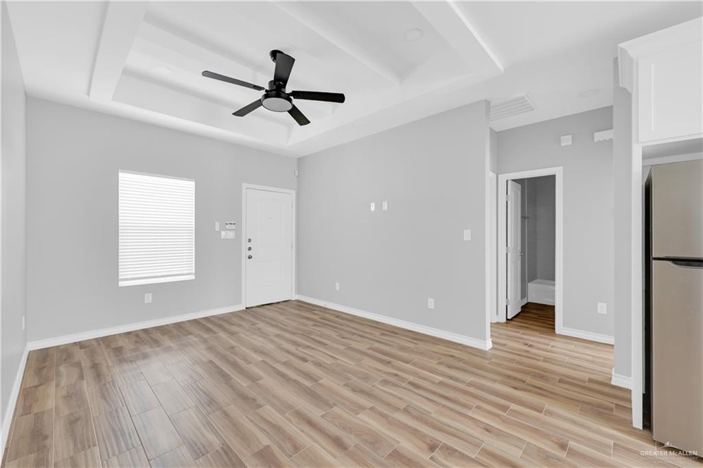Photo 6 of 2605 Israel Avenue