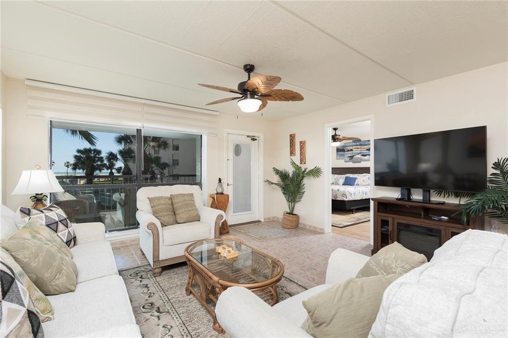 Photo 6 of 404 Padre Boulevard #201