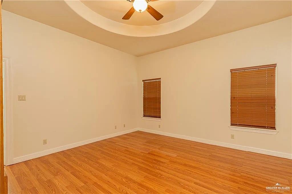 Photo 9 of 2433 7th Street