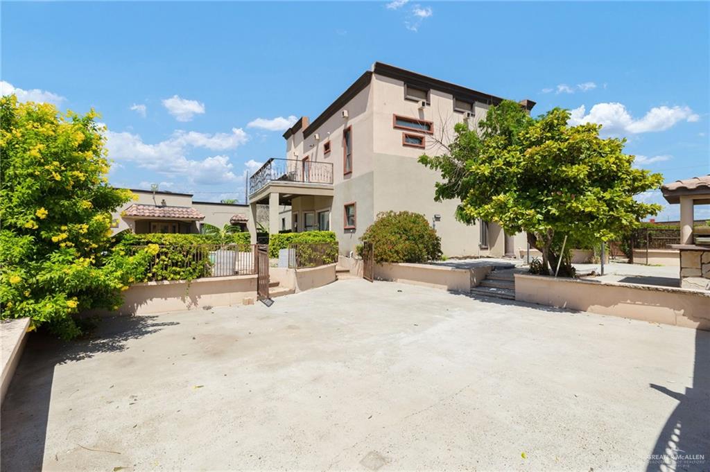 Photo 28 of 682 Alto Bonito Street