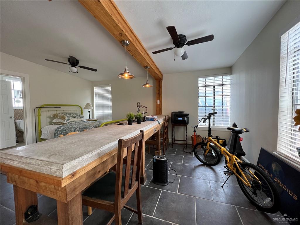 Photo 30 of 604 Hackberry Avenue