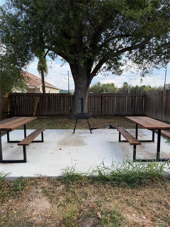 Photo 25 of 906 Tom Landry Street #1