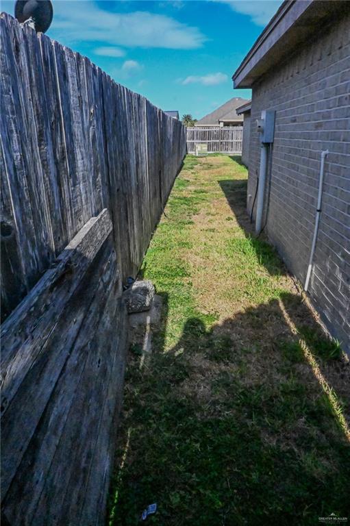 Photo 31 of 5117 Gumwood Street
