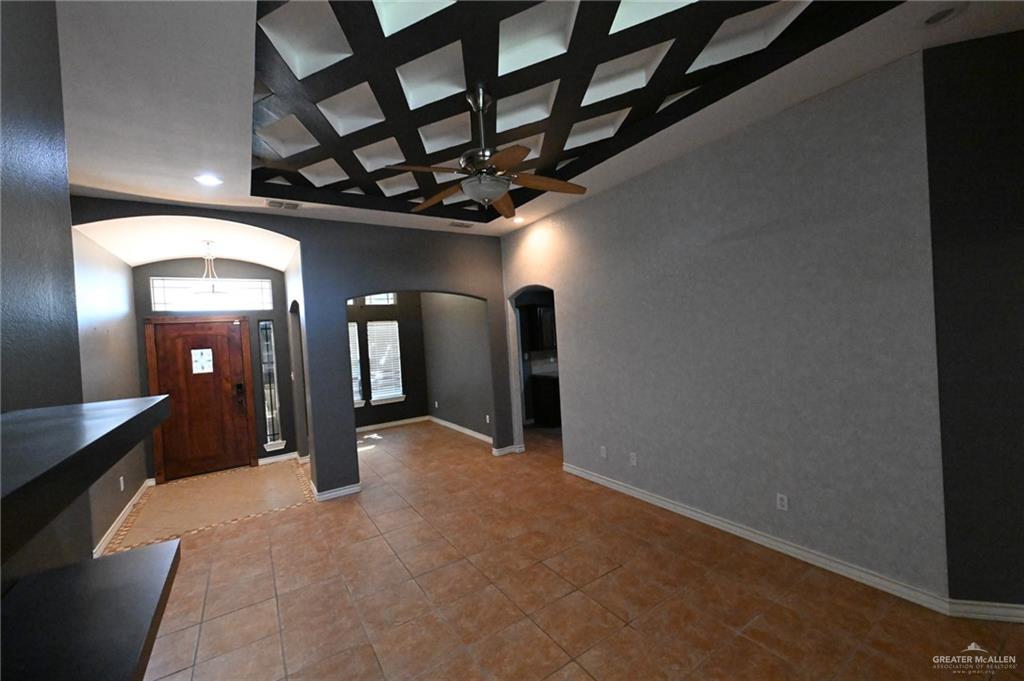 Photo 5 of 5117 Gumwood Street