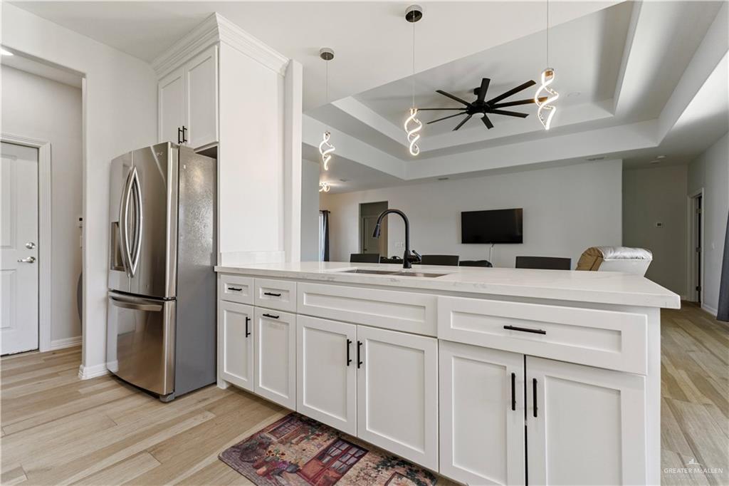 Photo 6 of 1320 Carolina Avenue