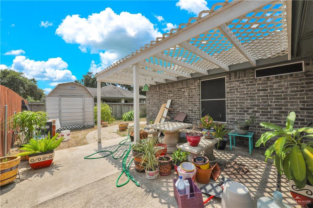 Photo 12 of 4125 Goldenrod Avenue