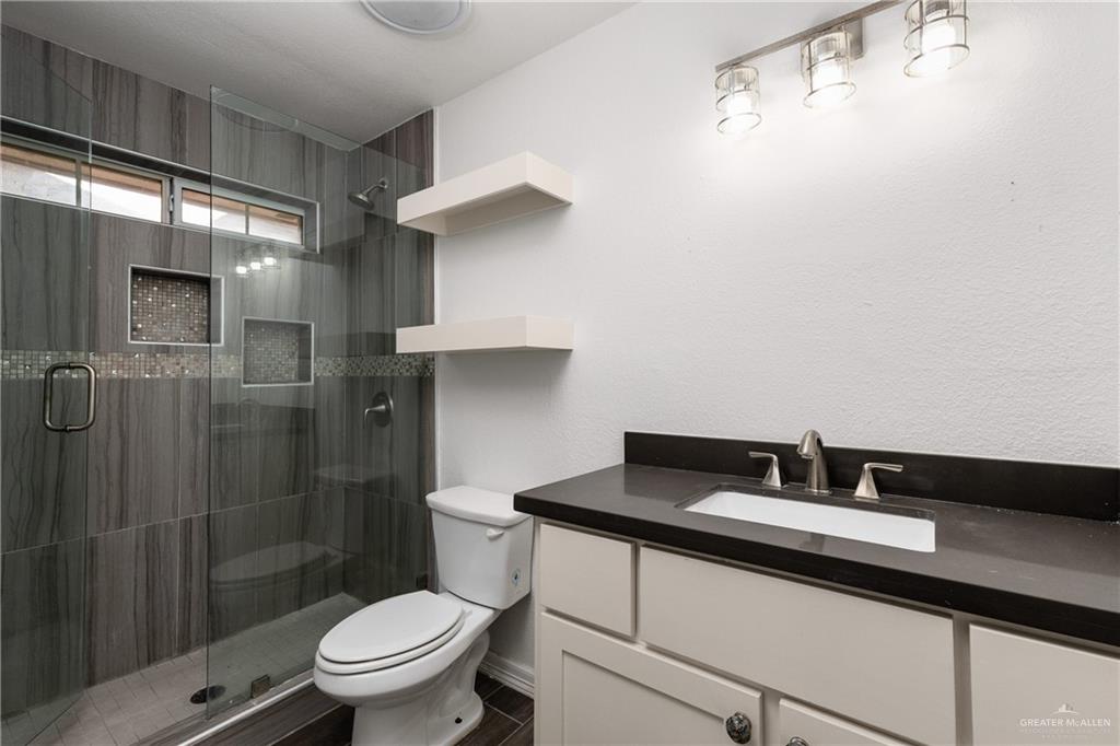 Photo 16 of 2418 Topaz Drive