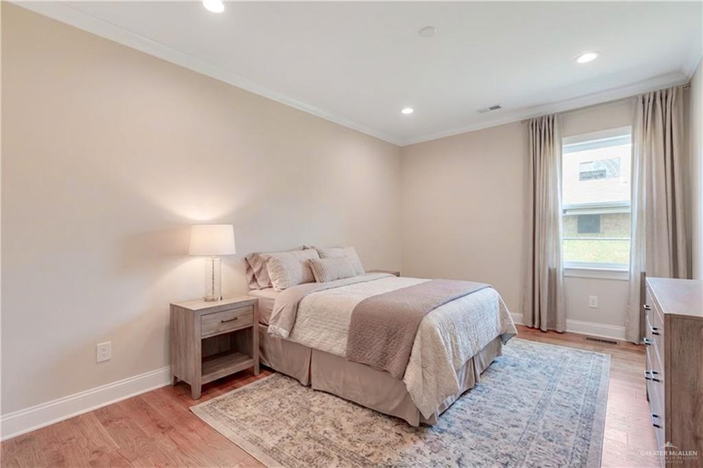 Photo 16 of 5415 Pancho Villa Drive