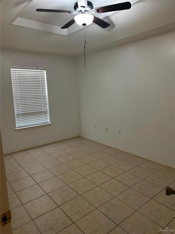 Photo 6 of 1502 Diamond Avenue #3