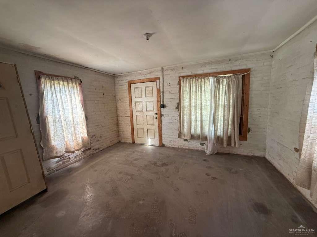 Photo 5 of 2035 Harrison Street