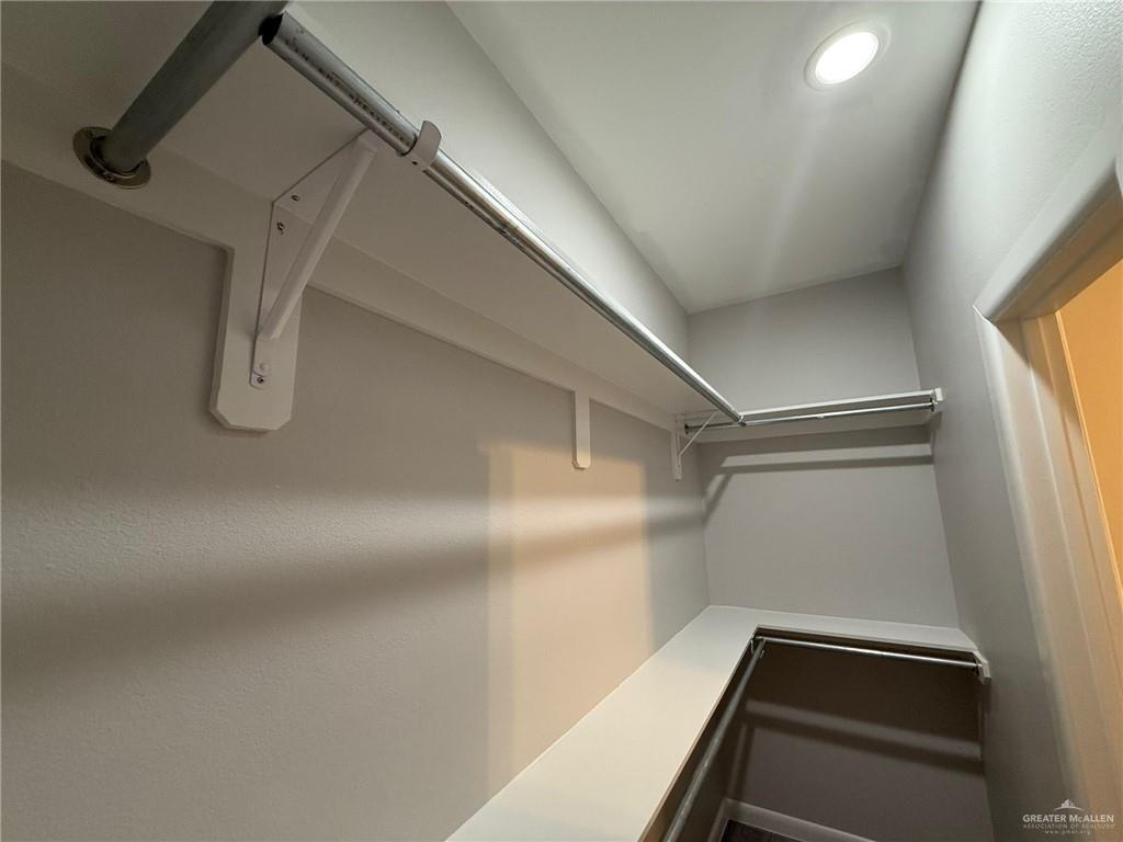 Photo 12 of 804 Dove Avenue #1
