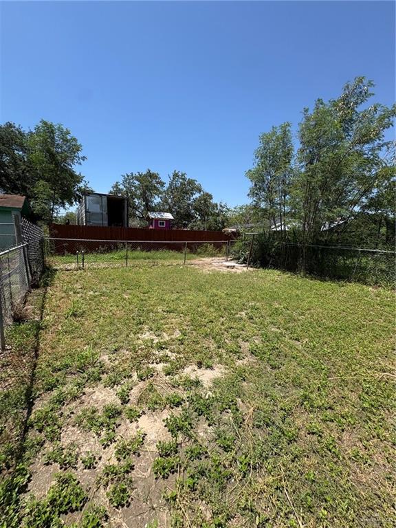 Photo 14 of 712 Llano Grande Street