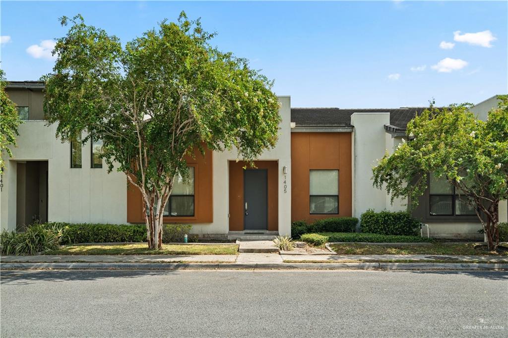 Photo 3 of 1405 Ozark Avenue