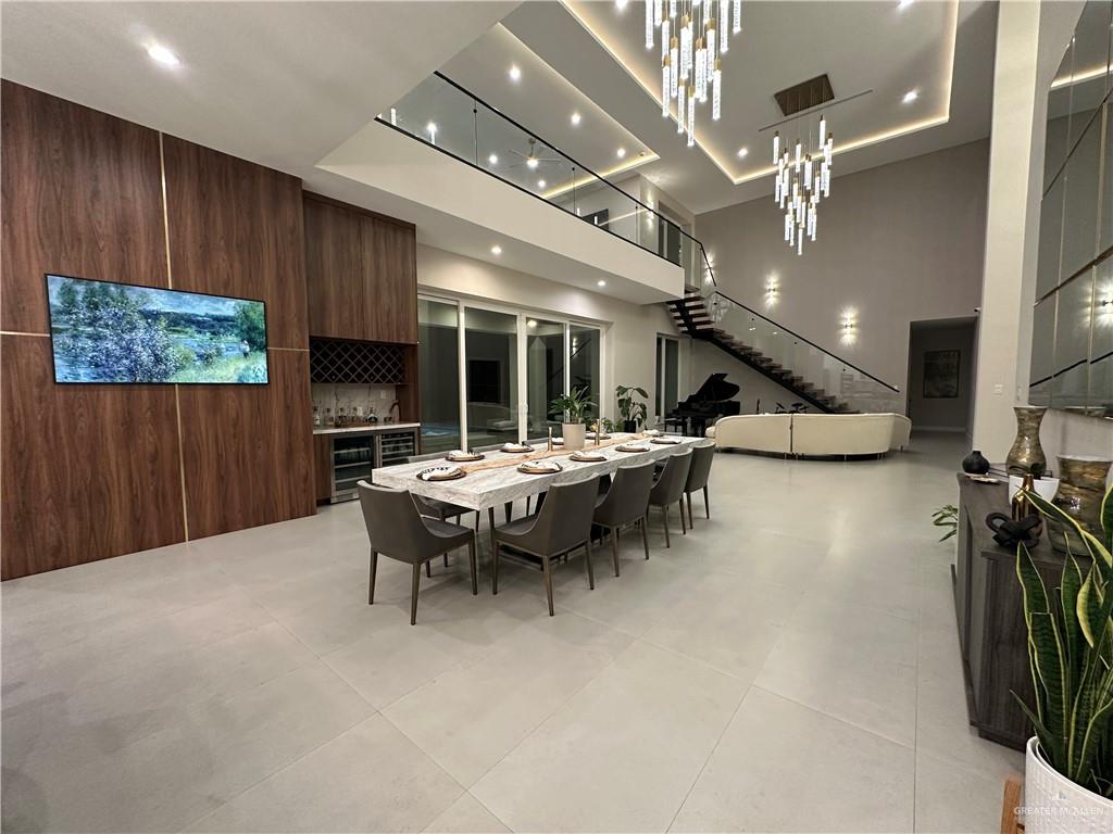 Photo 11 of 2500 Chanel Drive