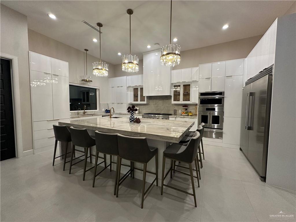 Photo 14 of 2500 Chanel Drive