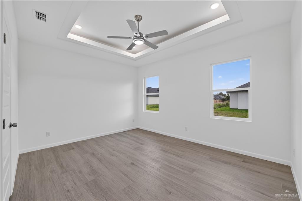 Photo 10 of 1220 Evergreen Avenue