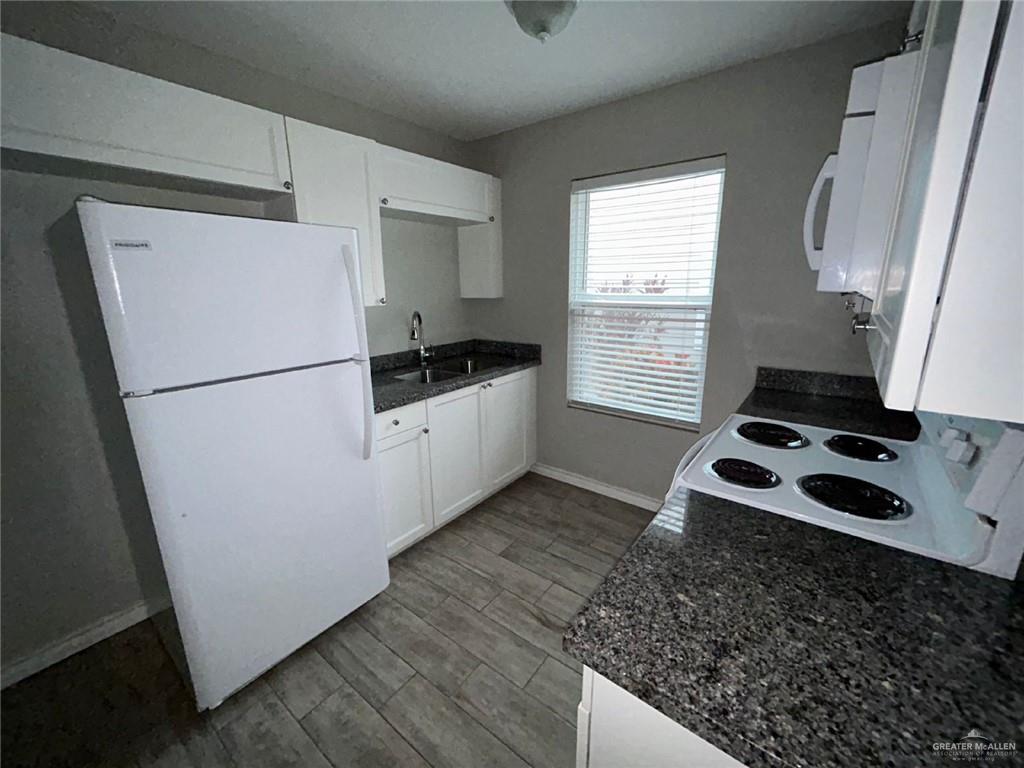 Photo 12 of 1420 Quitaca Drive #A