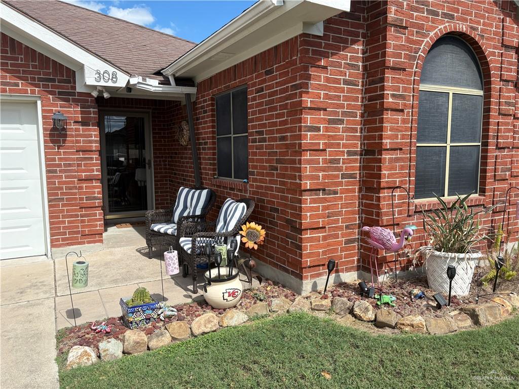 Photo 2 of 308 Diana Drive