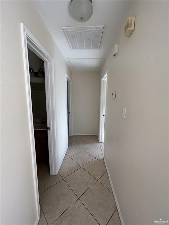 Photo 4 of 314 Albatross Avenue